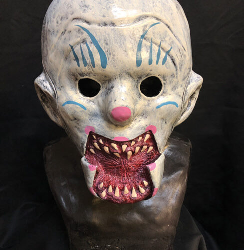 happy-jack-fiberglass-mask-1